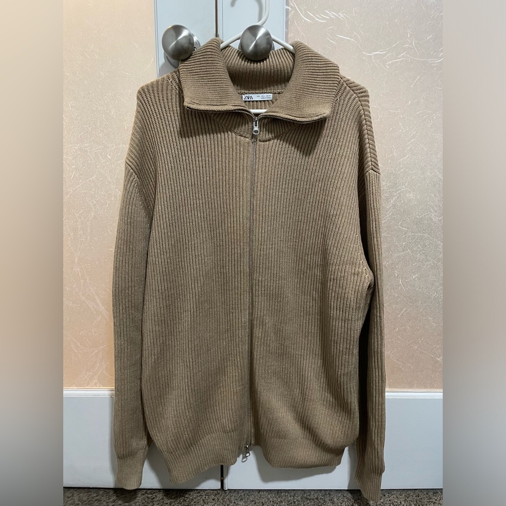 Mens Zara khaki color wool blend cardigan in size Large.